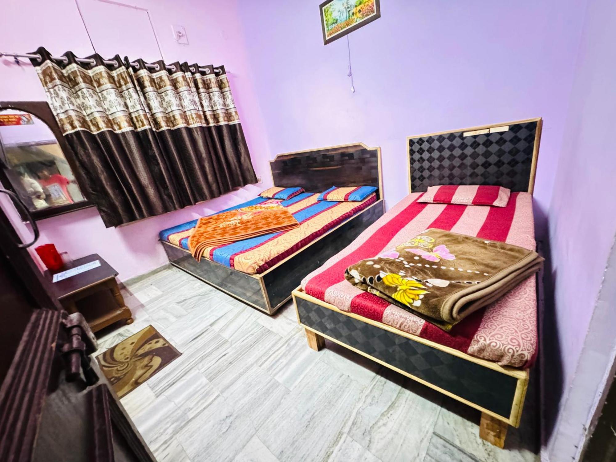 Hotel Hari Ganga - Harkipauri Road Haridwār Exterior foto